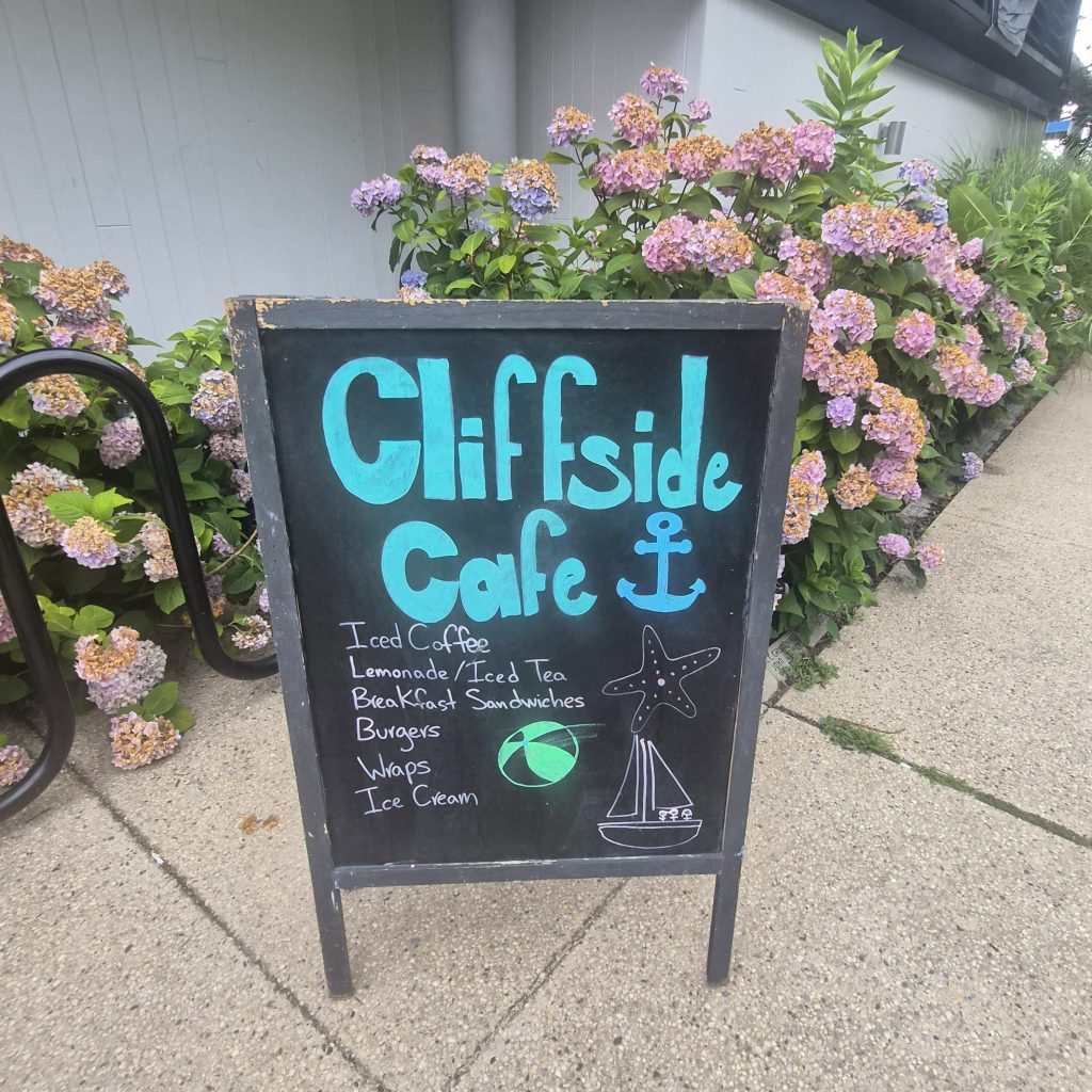 Cliffside Cafe