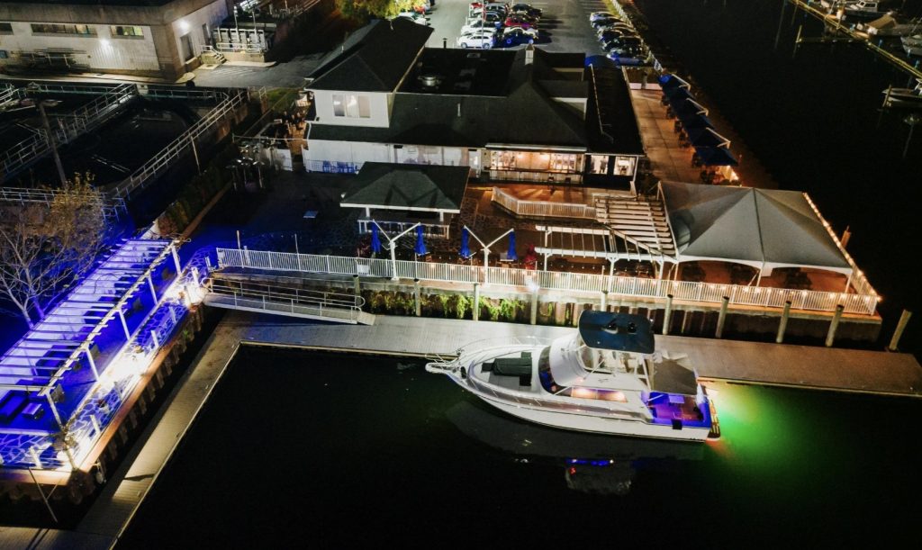 The Cove Restaurant & Oyster Bar